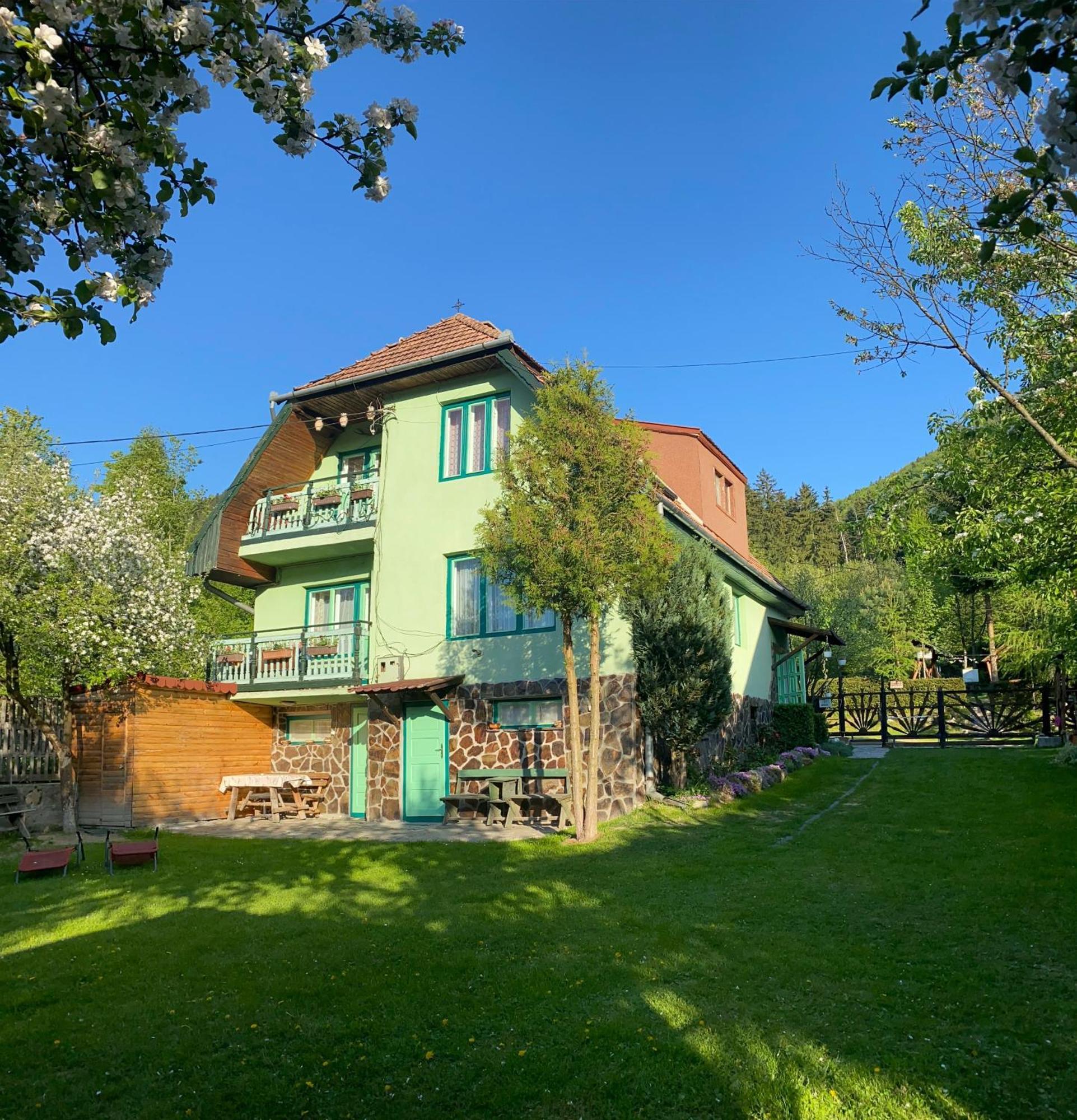 Bed and Breakfast Panorama panzió BaileTusnad Exterior foto